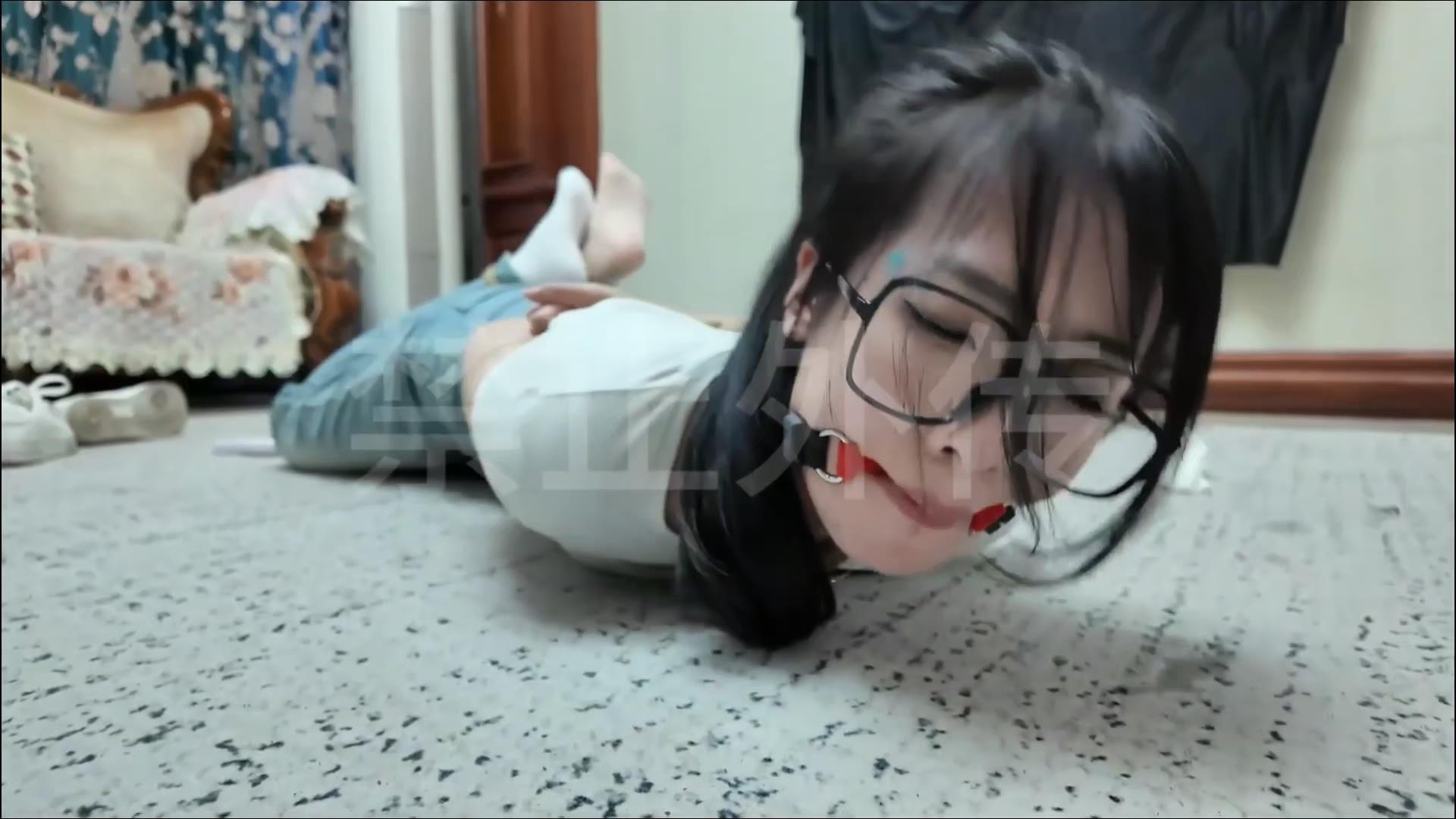 枫叶工作室-缚美记 6号正义记者柠琪[00_16_16][20260622-121624].jpg