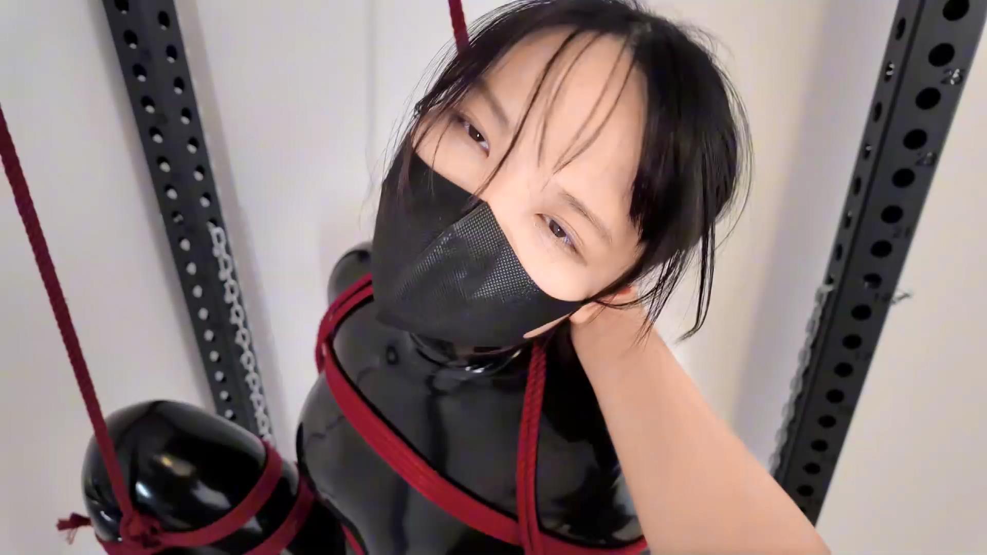 海砂工作室 连体胶衣极限驷马放置加单脚吊[00_34_29][20260623-112332].jpg