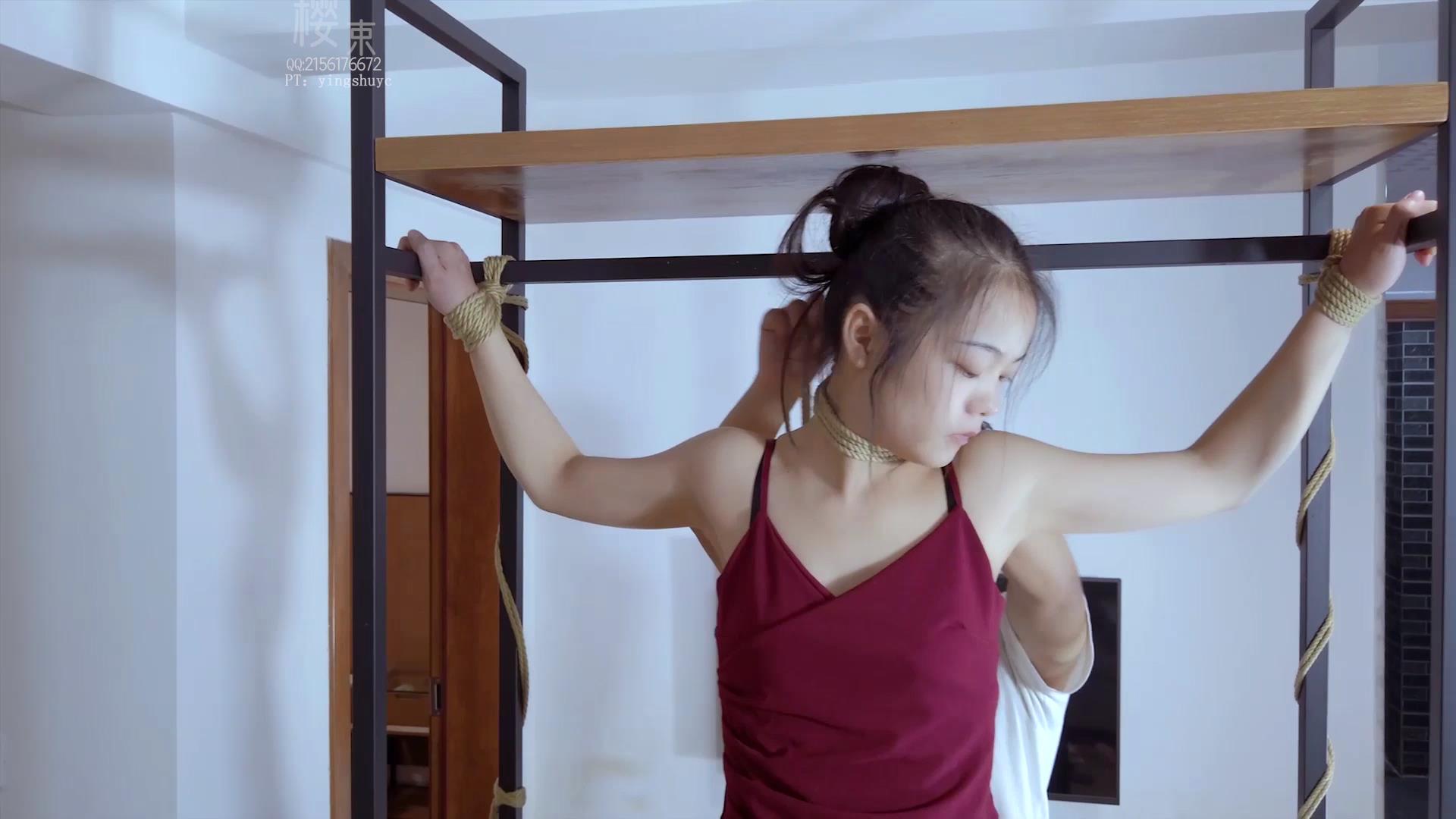 清纯女大初次体验大字形束缚调教[00_20_41][20260630-112840].jpg