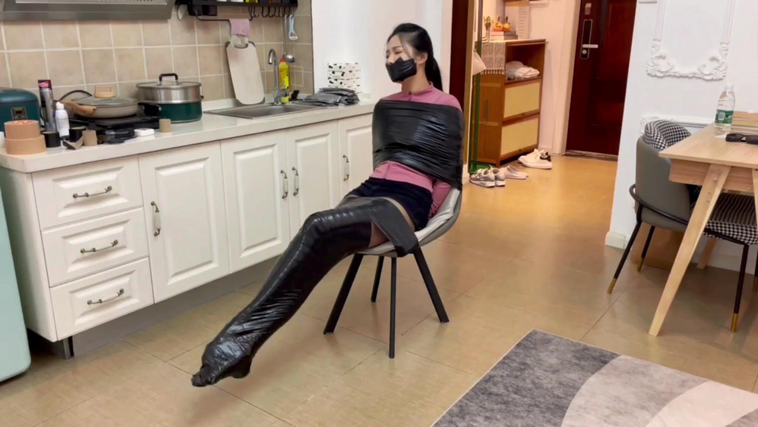 缚艺录黑丝胶带全包固定[00_16_00][20260725-112438].jpg
