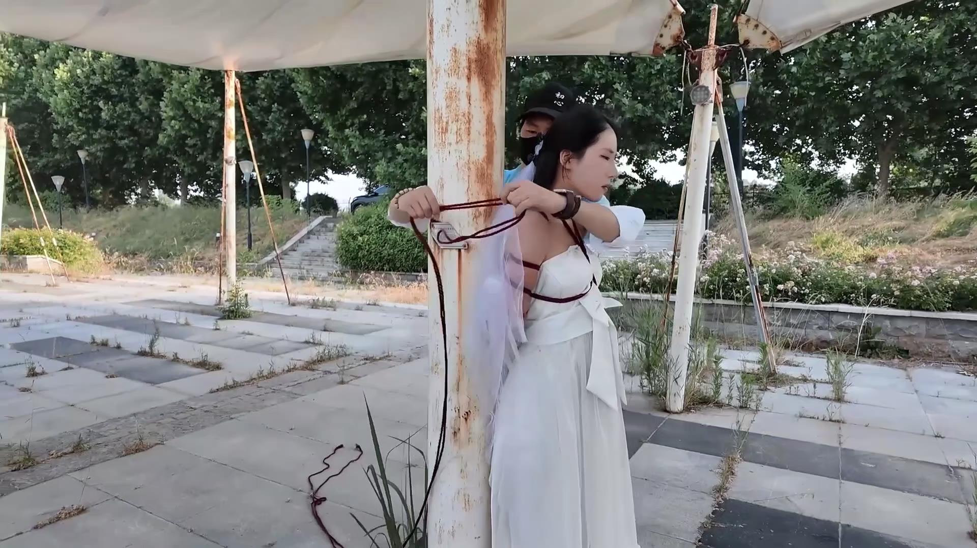 一绳所爱-杨若琳绳艺婚纱拍摄纪实2[00_10_45][20260803-123658].jpg