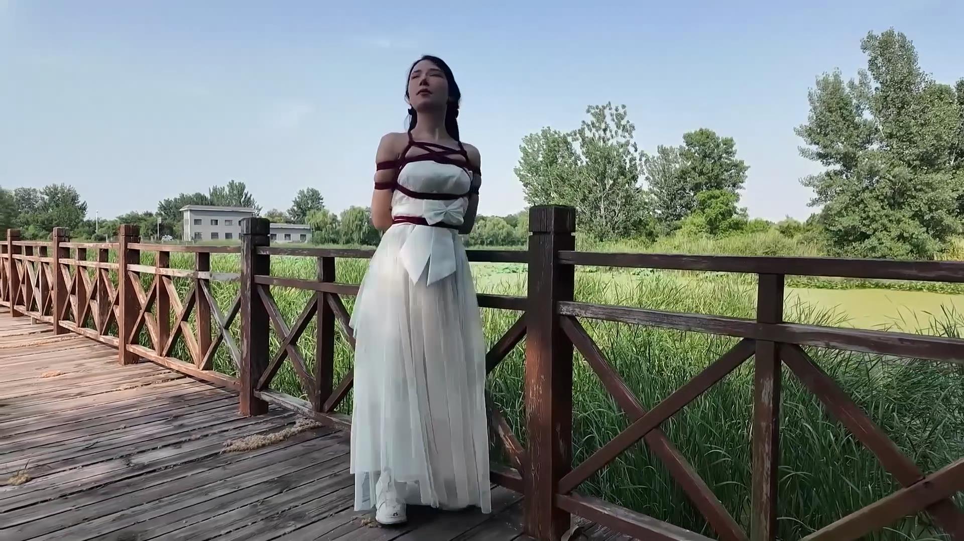 一绳所爱-杨若琳绳艺婚纱拍摄纪实2[00_29_12][20260803-123705].jpg