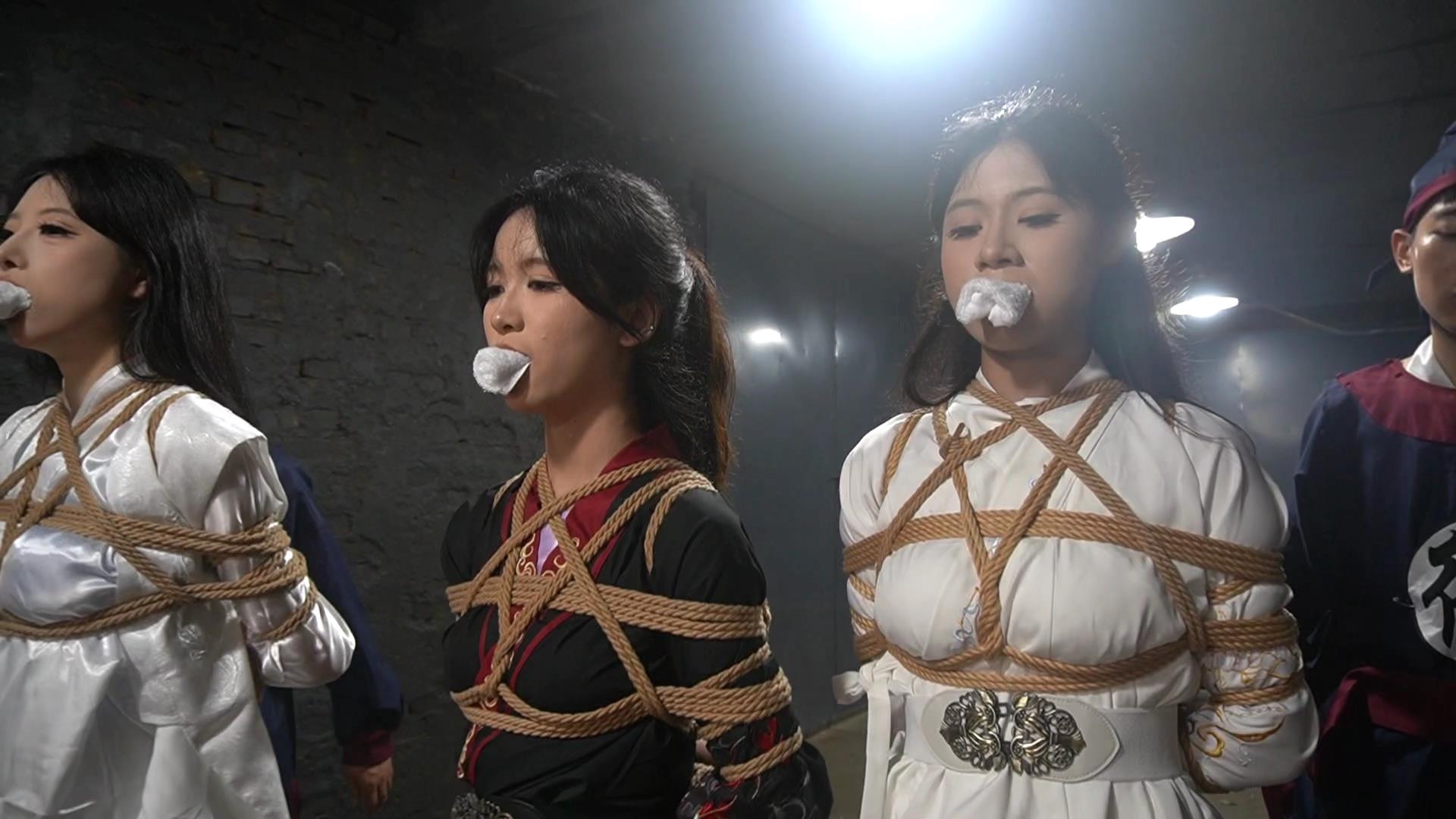 一绳有你-女神捕之白莲教 第二集[00_01_54][20260817-130012].jpg