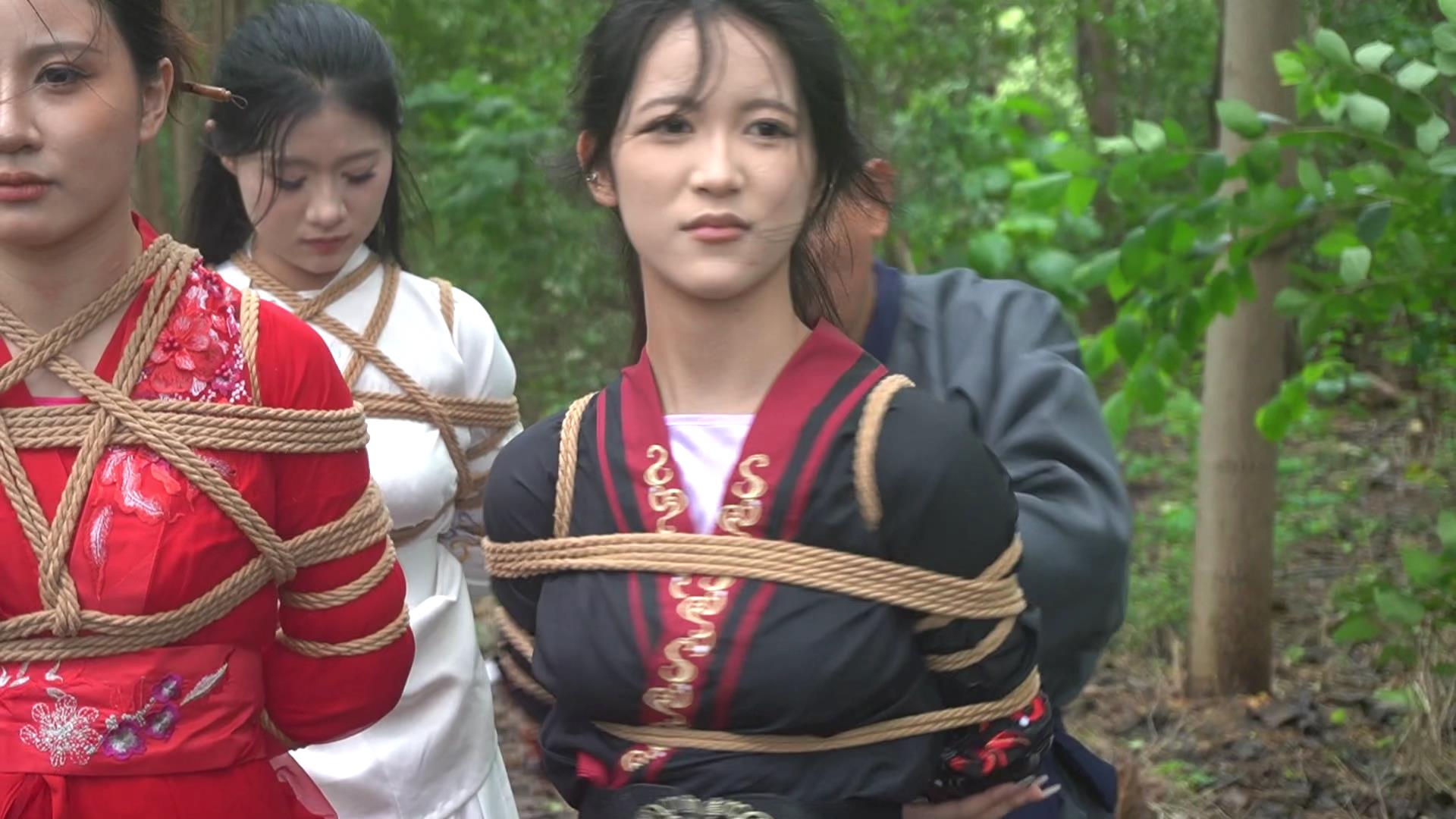 一绳有你-女神捕之千金蒙冤案 第三集[00_11_10][20260903-102414].jpg