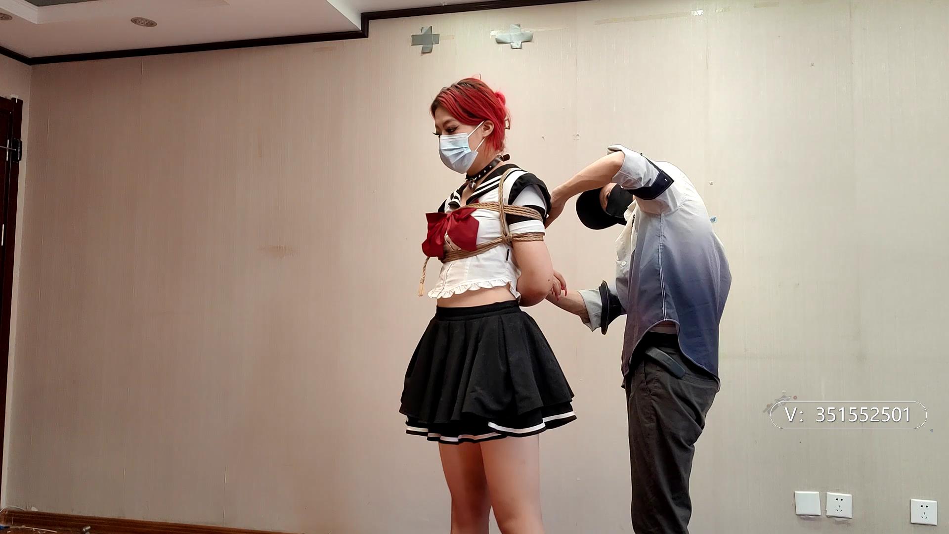 一绳所爱和两个美女玩游戏[00_09_26][20260920-104104].jpg