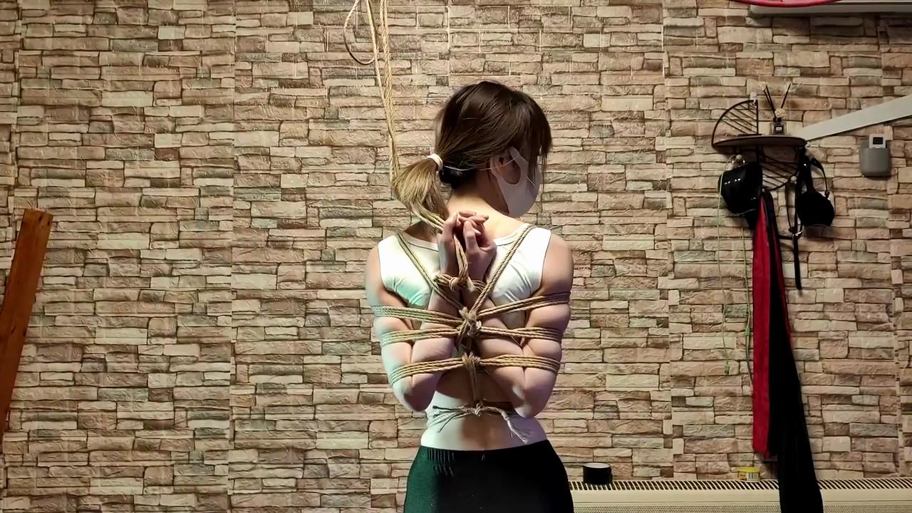 一绳所爱喵喵后手观音悬吊[00_05_56][20261001-130339].jpg