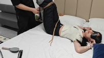 司宁 大学生蓝色美甲tk