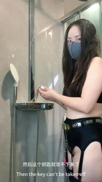 PlotBound 女高管的秘密兼职4的女主手机自拍部分锁着ZCD上班一天的任务自拍版户外任务