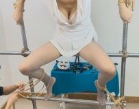 丝袜堵嘴鼻勾