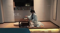 苏苏 饿殍明末千里行满穗的自缚捆绑镣铐走绳浴池湿身