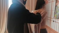 一绳所爱董嫣嫣被极限欧式紧绑，狠狠揍