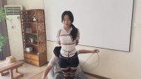 【绳师奥特曼】肉肉的圆脸妹子小芜，爱笑的女孩