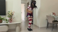 罐罐连体肉丝JK白丝原来电击器真的能让人抽筋...
