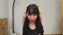 【定制】欣妍妹子泳装后手折叠缚驷马 戴上超大口球